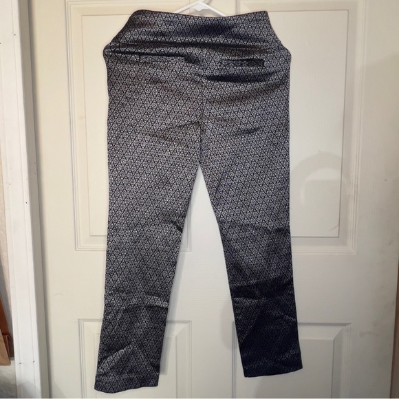 Women's Metallic Black Pattern Pants like new. Worn twice. - Picture 5 of 6
